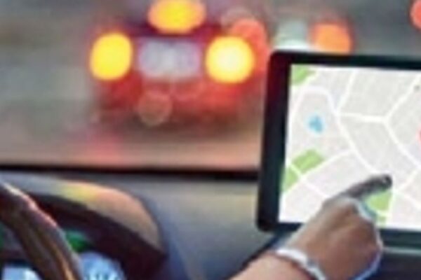 एआई बेस्ड विजुअल सिस्टम इमारतों के अंदर का नेविगेशन बताएगा:GPS का विकल्प खोजने की दौड़, 3 नई तकनीक पर जोर