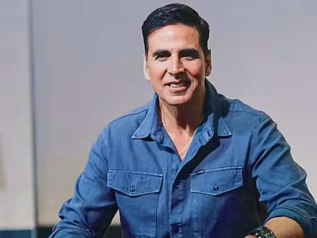 ‘व्हील ऑफ फॉर्च्यून’ पर कंटेस्टेंट की बात सुनकर शर्म से लाल हुए अक्षय कुमार, ‘खिलाड़ी’ की हो गई बोलती बंद