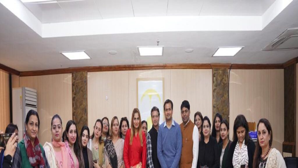 Dilli Bazaar: ‘दिल्ली बाजार’ पोर्टल से दो लाख से अधिक महिला उद्यमियों को जोड़ेगी केजरीवाल सरकार, बनाया ये बड़ा प्‍लाान – delhi government dilli bazaar portal to join hands with over 2 lakh women entrepreneurs