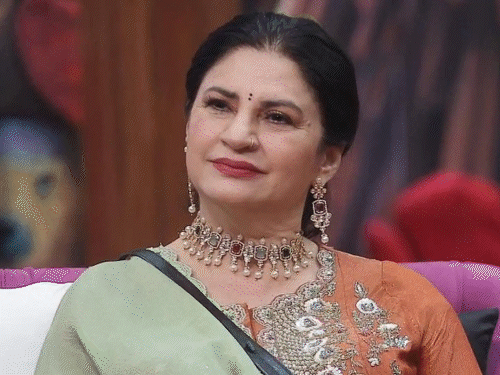 कुमार सानू के साथ AI फोटो पर भड़कीं कुनिका सदानंद:कहा-शर्म करो, ये आदमी शादीशुदा है, मानहानि केस की दी धमकी