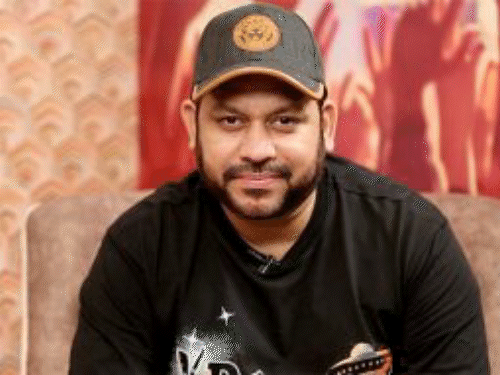 बालाजी टेलीफिल्म्स विवाद पर राज शांडिल्य का बयान:कॉन्ट्रैक्ट कॉन्ट्रोवर्सी के बीच आरोपों को निराधार बताया, कहा- 'भागम भाग 2' तय योजना के मुताबिक आगे बढ़ेगी