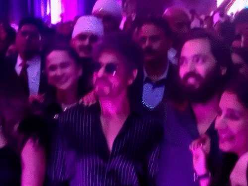 मिशिका कंबोज की बर्थडे पार्टी में पहुंचे सेलेब्स:रणवीर सिंह-संजय दत्त साथ नजर आए; अनंत अंबानी और राधिका मर्चेंट के साथ शाहरुख दिखे