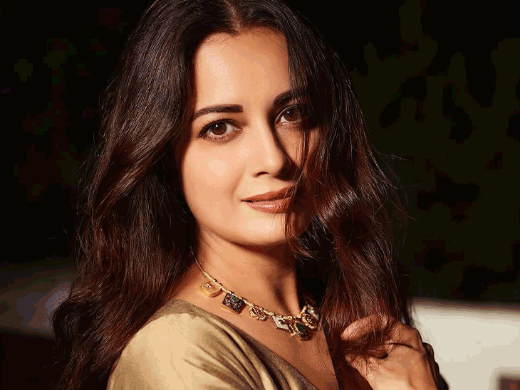 दीया मिर्जा बोलीं-फिल्म फ्लॉप हुई तो लोग पनौती कहने लगे:ऐश्वर्या राय से होती थी तुलना; फिर राजकुमार हिरानी से कॉल पर मांगना पड़ा काम