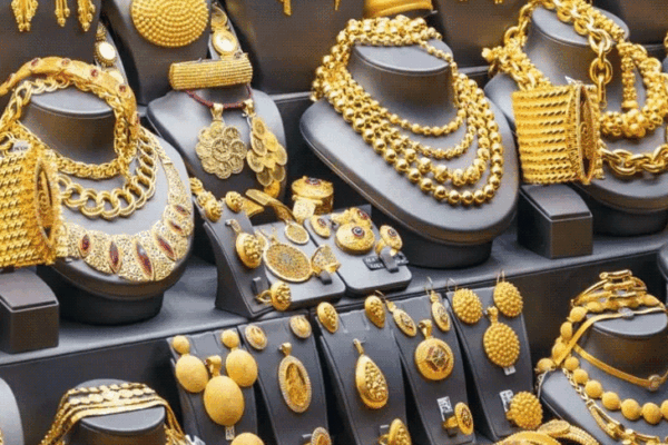 Gold Surges ₹300 to ₹1.56 Lakh; Silver Jumps ₹5000 to ₹2.54 Lakh