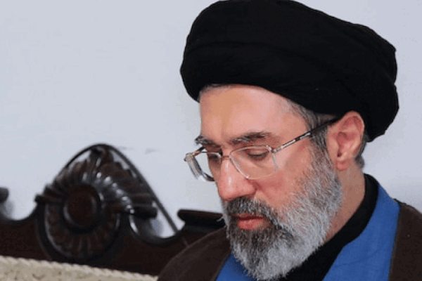 Elnaaz Norouzi Protests Mojtaba Khamenei Iran Supreme Leader Selection