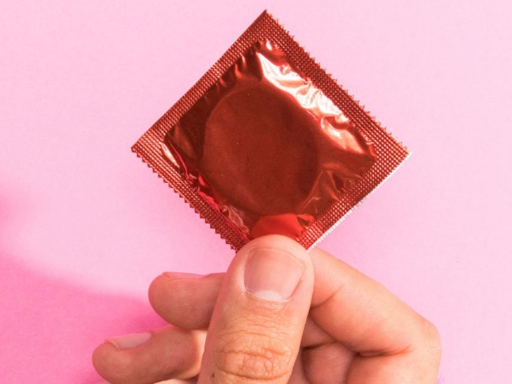 Iran War Halts Raw Material Supply; Ammonia, Silicon Oil Shortage After Oil & Gas