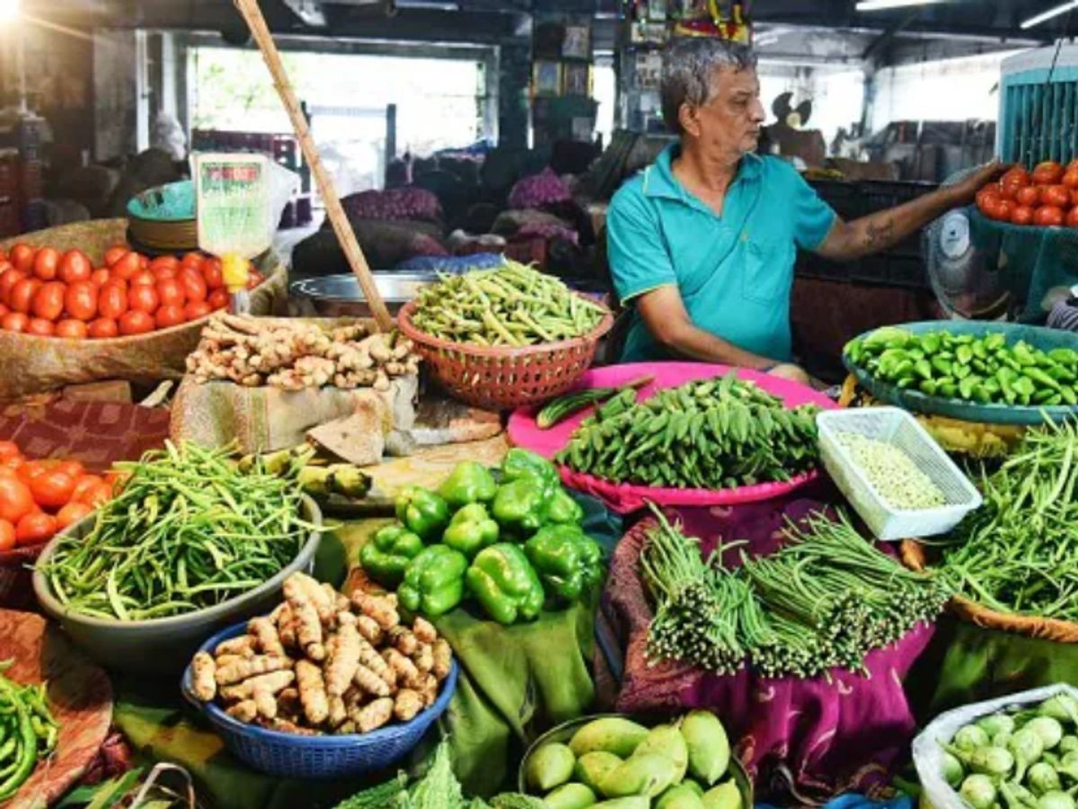 West Asia Crisis & Oil Prices Slow Indian Economy; March 2026 Data Shows Downturn