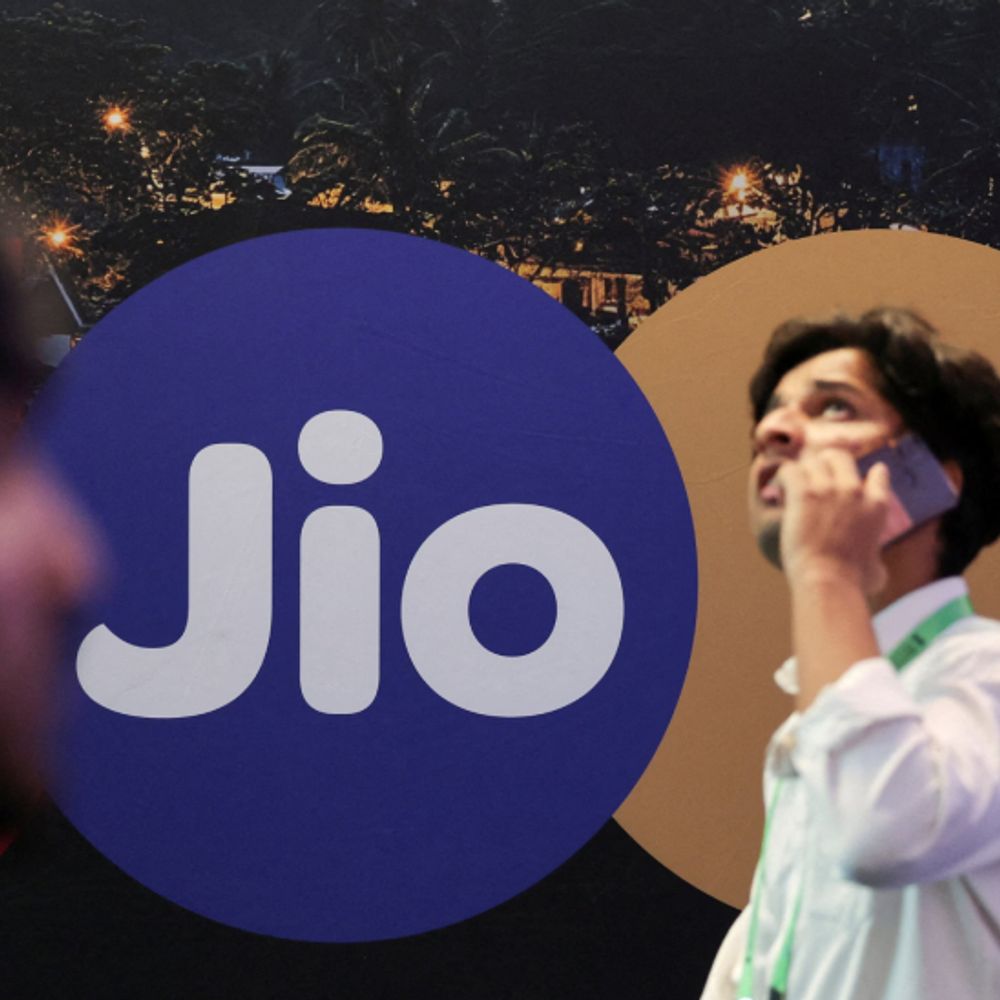 जियो ने IPO के लिए 17 ग्लोबल बैंकर्स नियुक्त किए:₹40,000 करोड़ से ज्यादा जुटा सकती है कंपनी, ये देश का सबसे बड़ा IPO होगा