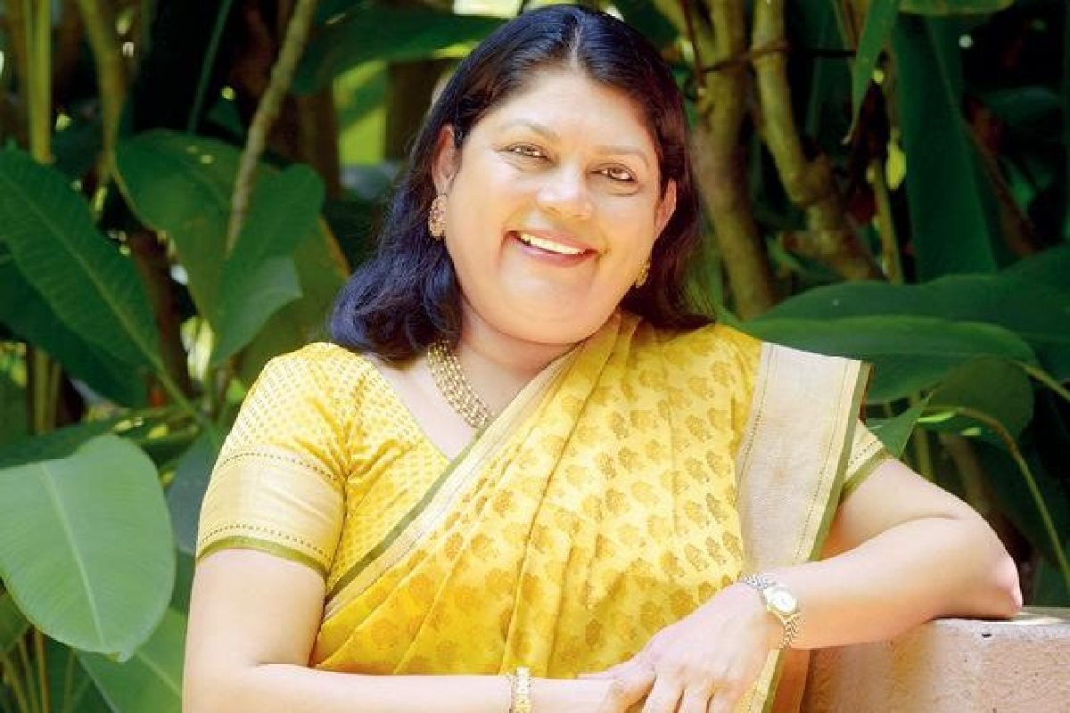 Success story of Nykaa Falguni Nayar know how she Changed Online Beauty Landscape varpat