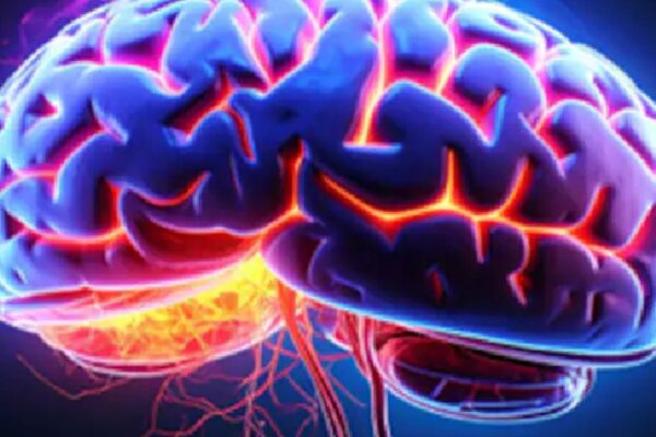 एआई सुपर एप के लिए डेटा पर कब्जे की जंग:चीनी नववर्ष पर यूजर्स को लुभाने के लिए अलीबाबा-टेंसेंट जैसी कंपनियों ने खर्चे 11 हजार करोड़; मुनाफा छोड़, यूजर बेस बढ़ाने में जुटे टेक दिग्गज