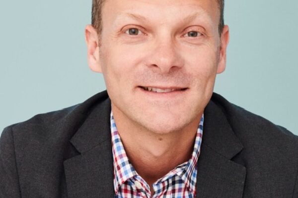 रोजर्स ने बताए टेक सेक्टर में नौकरी पाने के गुर:अनुभवी सीईओ की सलाह- बड़ी कंपनियों के मुताबिक तकनीकी कौशल सीखें