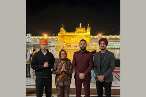 Golden Temple AI Controversy: Yuvraj, Hardik Bareheaded | SGPC Outrage| Virat kohli| Ranveer singh