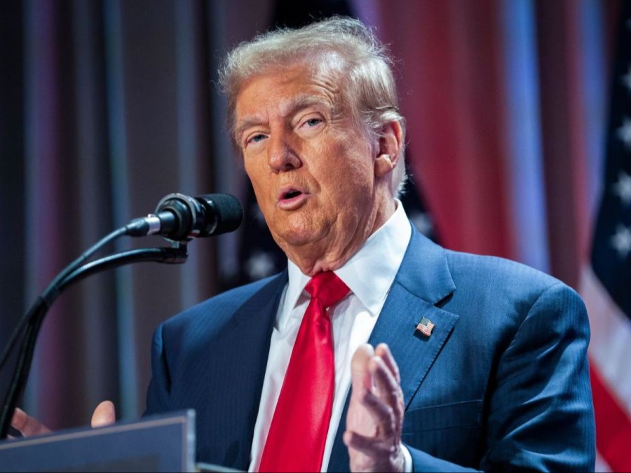 Trump Thanks Reliance & India for  Lakh Crore Investment in US Oil Refinery