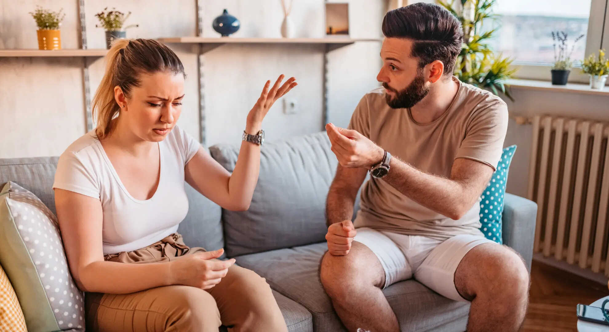 Argue without breaking up: 5 simple rules every couple needs to know