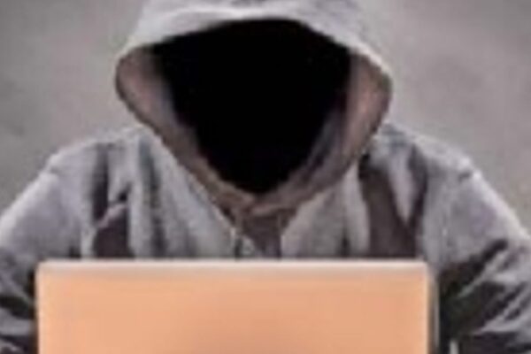 एक्सपर्ट की चेतावनी: टेक्नोलॉजी बदल रही आतंक-अपराध के तरीके:दूर बैठे घर के डिवाइस हैक, कार के ब्रेक फेल कर सकते हैं अपराधी