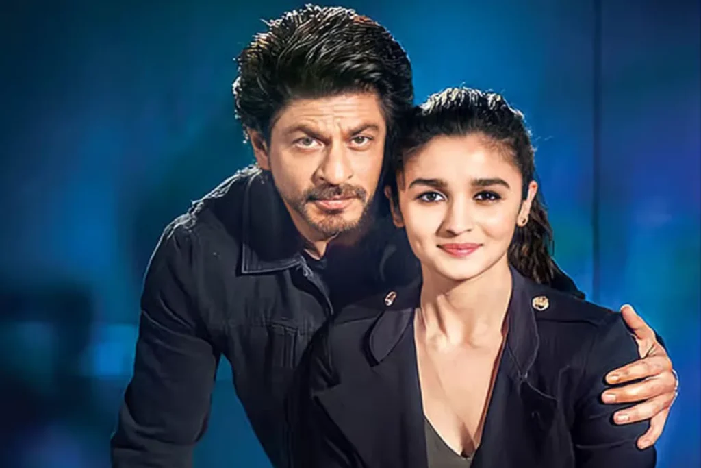 बॉलीवुड की वो बोल्ड फिल्में, जिनमें हीरो ने आधी उम्र की हसीना संग लड़ाया इश्क, परिवार संग देखने की न करें गलती