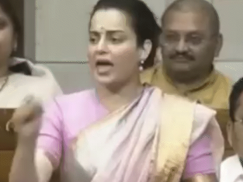 हिमाचल में ‘एक महिला MLA’ बोलकर फंसीं कंगना:अब ट्रोल हो रहीं, बौद्धिक क्षमता पर सवाल उठा रहे यूजर्स, मंत्री विक्रमादित्य ने कसा तंज