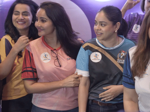 IPBL शुरू, बैडमिंटन में एंटरटेनमेंट और स्टार्स का संगम:टीवी स्टार्स बनीं टीम ओनर, युवा खिलाड़ियों को मिला बड़ा मंच, मुकाबले होंगे रोमांचक और ग्लैमरस