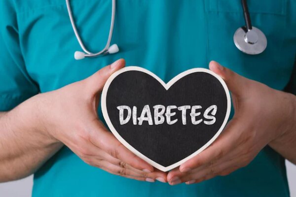 डायबिटीज मरीजों के लिए जरूरी टिप्स, खाने में रखें इन बातों का ध्यान, पूरी गर्मी कंट्रोल रहेगा शुगर