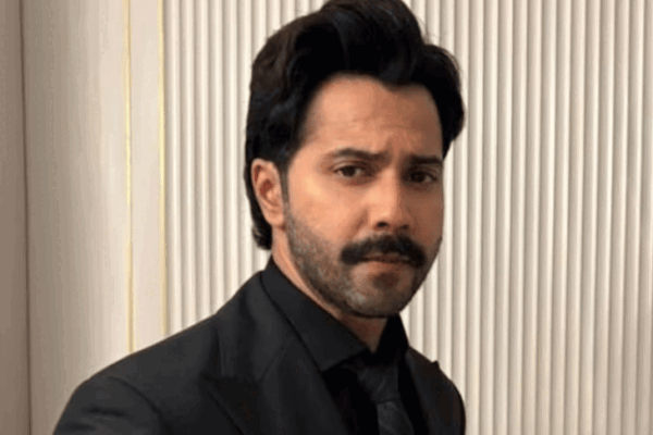 इन्फ्लूएंसर का दावा-फर्जी रिव्यू करवा रहे हैं वरुण धवन:भड़के एक्टर ने पूछा- व्यूज मिल गए, क्रिएटर बोलीं- जरुरत नहीं है, अपकमिंग फिल्म से जुड़ा मामला