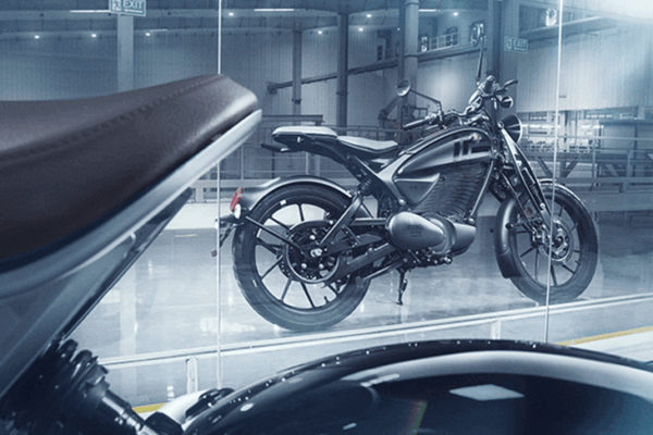 रॉयल एनफील्ड की पहली इलेक्ट्रिक बाइक 'फ्लाइंग फ्ली C6' लॉन्च:₹2.79 लाख कीमत, BaaS मॉडल में ₹1.99 लाख में मिलेगी; आज से बेंगलुरु में टेस्ट राइड शुरू