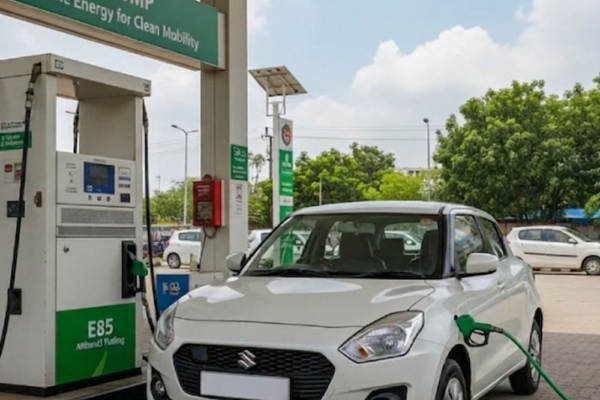 E20 के बाद E85 फ्लेक्स-फ्यूल की तैयारी में भारत:माइलेज 30% तक कम हो सकता है; कच्चे तेल पर निर्भरता कम करने का लक्ष्य