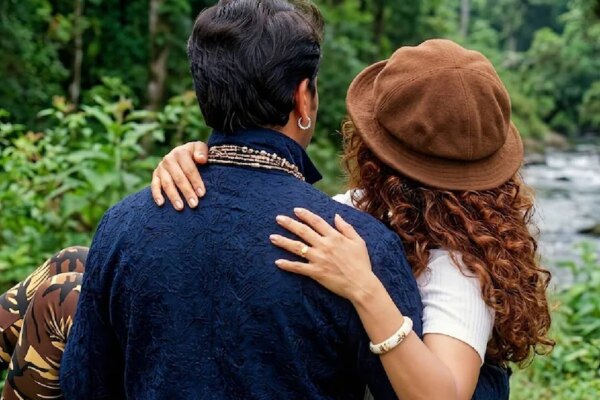 ऑल टाइम ब्लॉकबस्टर देने वाले डायरेक्टर की फिल्म, 3 साल तक रही डिब्बा बंद, दोगुनी कमाई करके भी हुई फ्लॉप