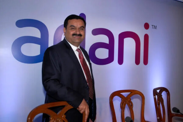 Adani Enterprises Revenue Jumps 20% to ₹32,439 Cr; ₹1.30 Dividend Payout
