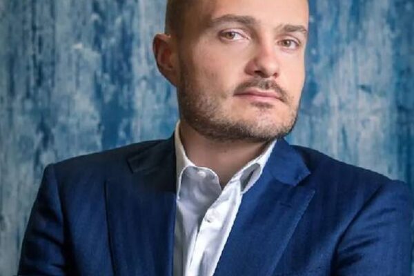 जंग ने 33 साल के स्ट्रैड को बनाया सबसे अमीर:चेकोस्लोवाक ग्रुप की दो साल में आय 12 गुनी, अब यूरोप की नई डिफेंस दिग्गज बनने की तैयारी