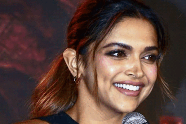 Kangana Supports Deepikas 8-Hour Work Demand