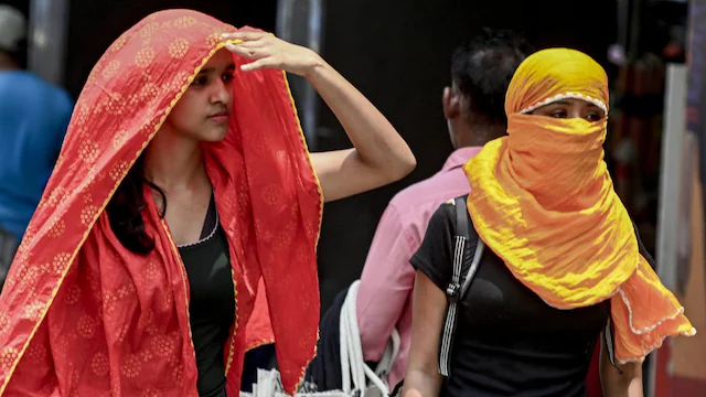 भीषण गर्मी और लू से कैसे बचें, आ गई आयुष मंत्रालय की एडवाइजरी, क्या खाएं, क्या पीएं?