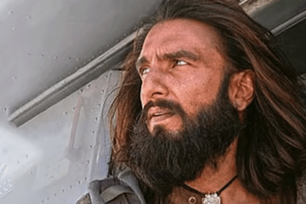 धुरंधर को प्रोपेगेंडा बताने वाले पर भड़कीं कांग्रेस प्रवक्ता:यूजर से शमा मोहम्मद बोलीं- फिल्म में मुसलमानों को गलत नहीं दिखाया; पाकिस्तान की नागरिकता ले सकते हो