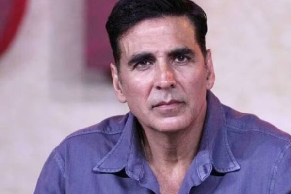 Akshay Kumar Acting Break Reason; Eye Surgery
