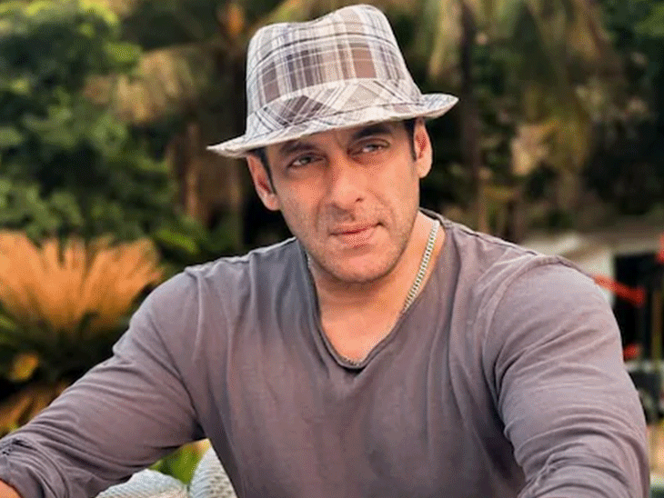 Salman Khan Clarifies Lonely Post