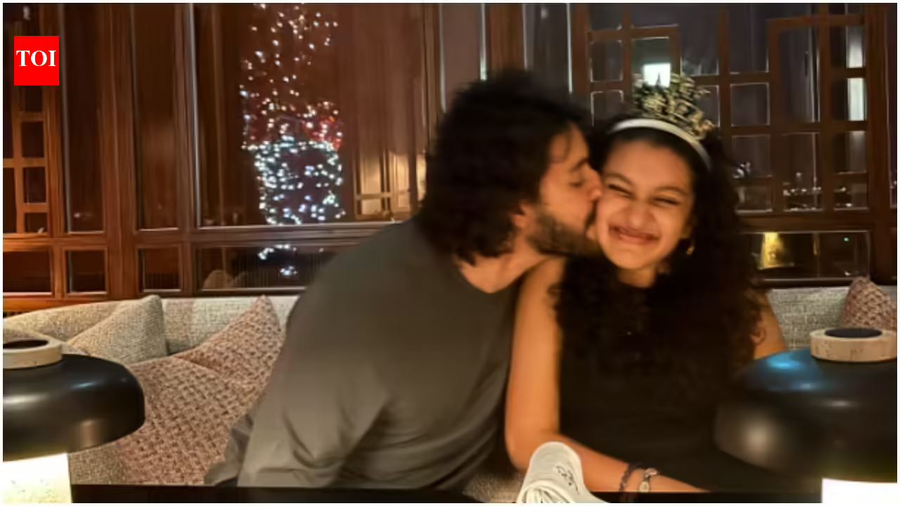 Mahesh Babu: 'Forever my little star': 'Varanasi' star Mahesh Babu pens heartfelt birthday note for daughter Sitara as she turns 14; Namrata calls her 'greatest blessing' | Telugu Movie News 1784530376 Photo